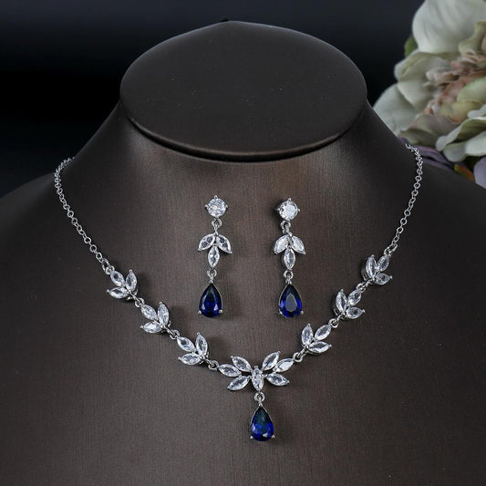 Aurelia Floral Zircon Jewelry Set – Elegant Platinum Jewelry
