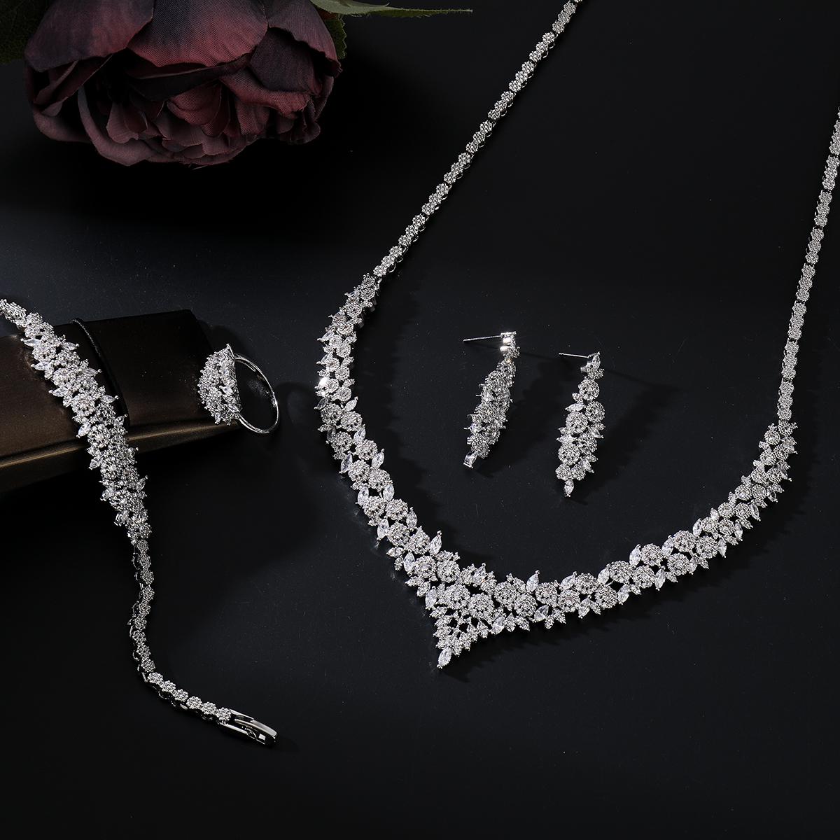 Seraphine Luxe Jewelry Set – Platinum-Plated Necklace, Earrings, Bracelet & Ring with Sparkling Zircon Stones