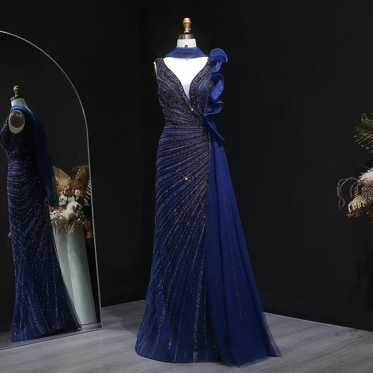 Selene Veil Evening Gown – Elegant Asymmetrical Gown